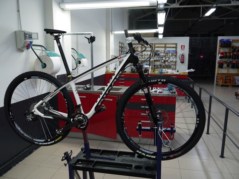 Curs de mecànica bàsica Taller de la Bicicleta